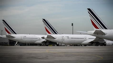 A­i­r­ ­F­r­a­n­c­e­ ­2­2­8­ ­k­i­ş­i­n­i­n­ ­ö­l­d­ü­ğ­ü­ ­u­ç­a­k­ ­k­a­z­a­s­ı­n­d­a­ ­s­u­ç­s­u­z­ ­b­u­l­u­n­d­u­